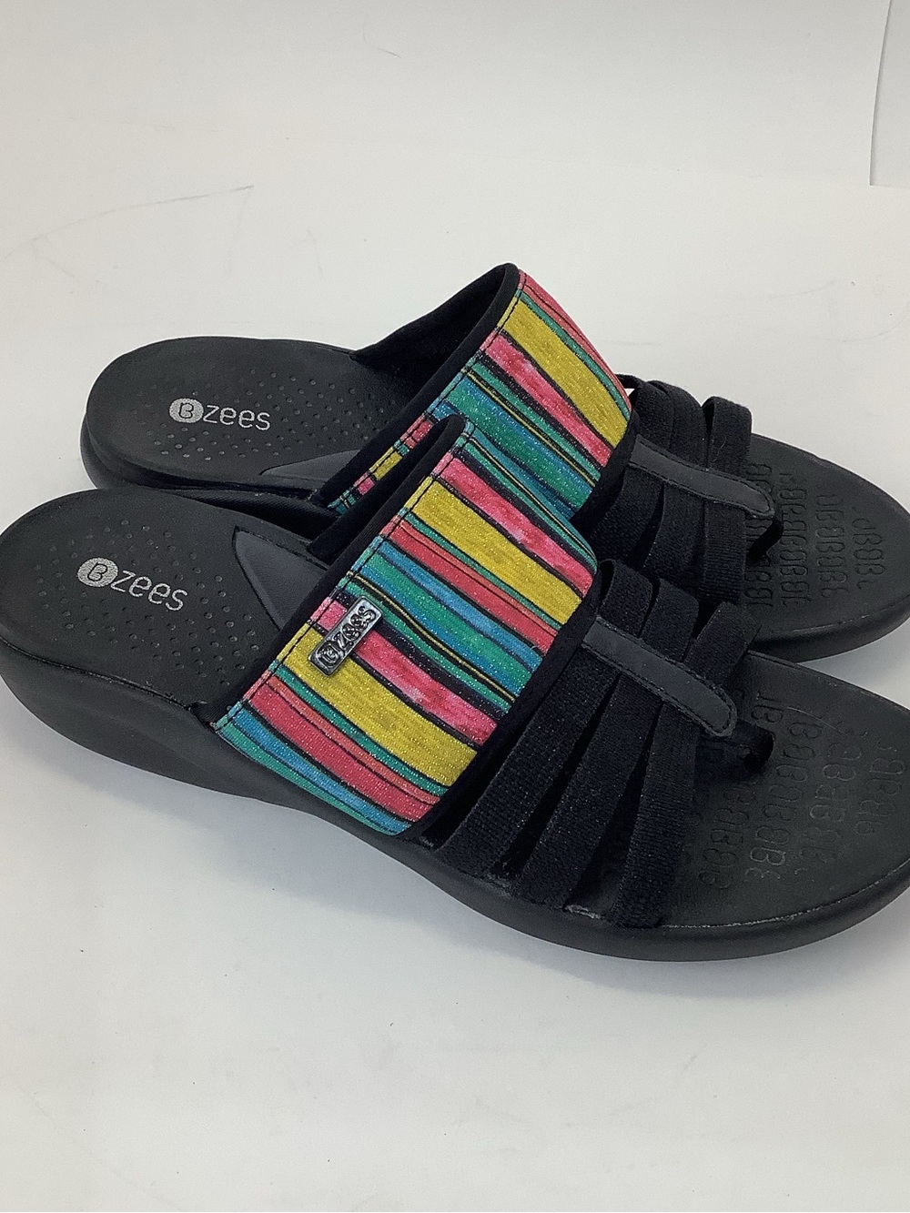 Bzees‎ Women's Chill Slide Sandals with Multicolor Stripe Accent size 8.5w